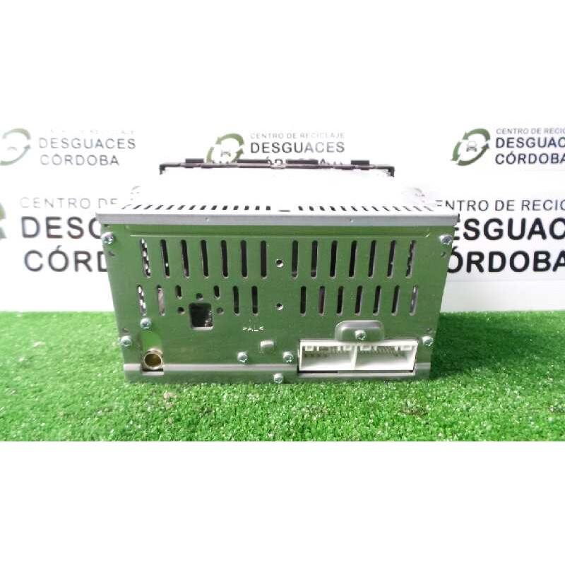 Recambio de sistema audio / radio cd para hyundai tucson referencia OEM IAM 96170D70104X  