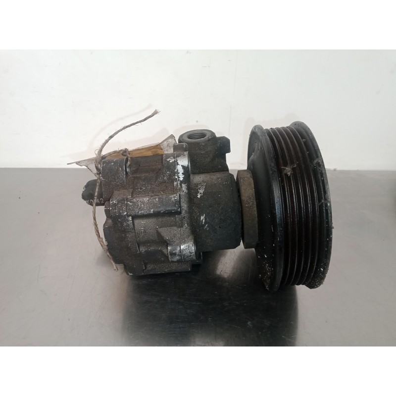 Recambio de bomba direccion para volkswagen polo berlina (6n2) 1.4 16v referencia OEM IAM 030145269A  