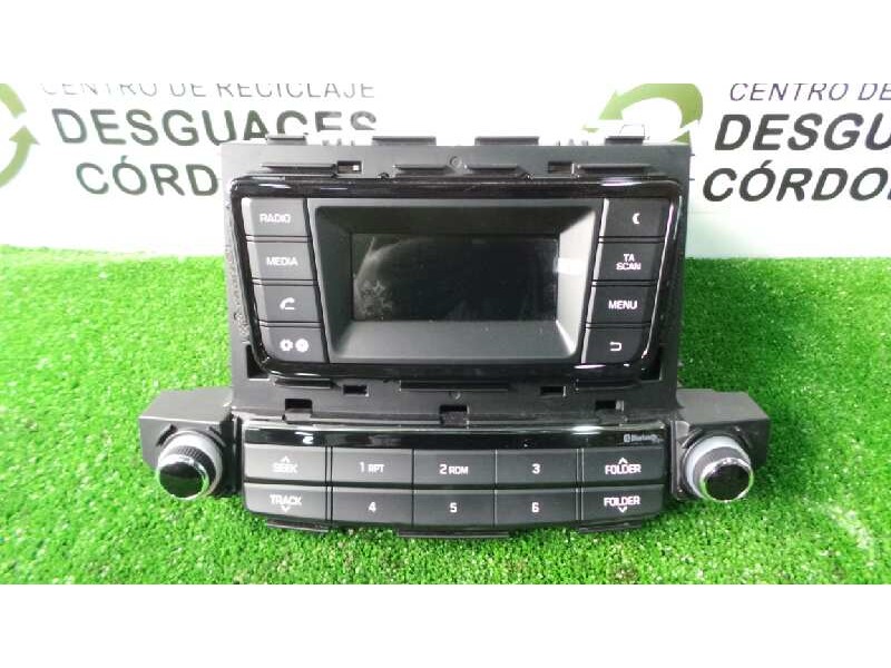Recambio de sistema audio / radio cd para hyundai tucson referencia OEM IAM 96170D70104X  