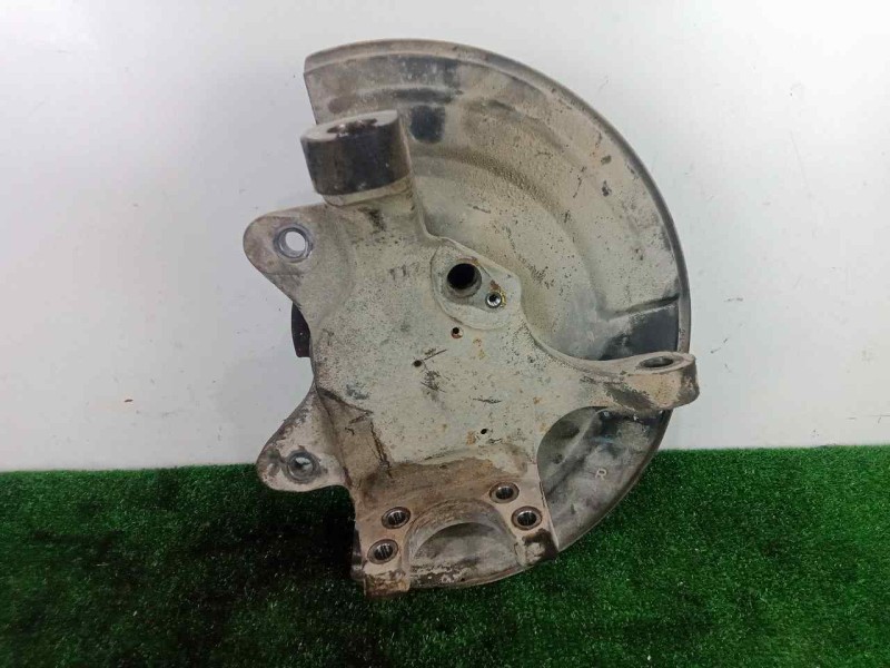 Recambio de mangueta delantera derecha para ssangyong kyron 2.0 referencia OEM IAM SINREFERENCIA 130X5 