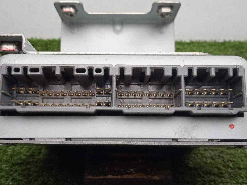 Recambio de modulo electronico para ssangyong rexton 2.7 turbodiesel cat referencia OEM IAM 8712008200  