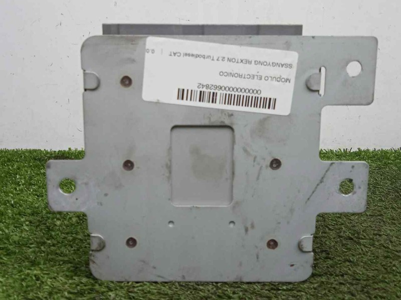 Recambio de modulo electronico para ssangyong rexton 2.7 turbodiesel cat referencia OEM IAM 8712008200  