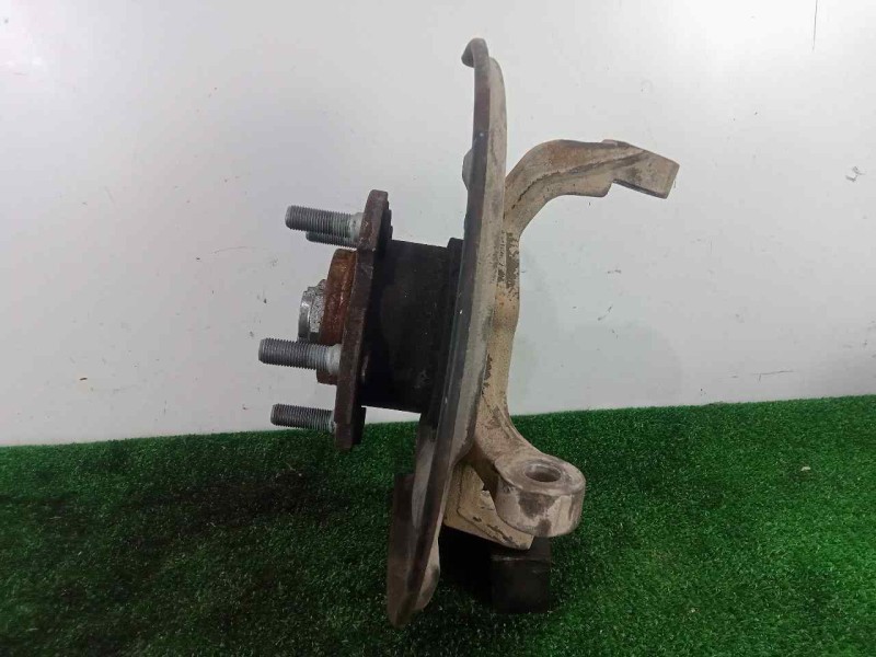 Recambio de mangueta delantera izquierda para ssangyong kyron 2.0 referencia OEM IAM SINREFERENCIA 130X5 