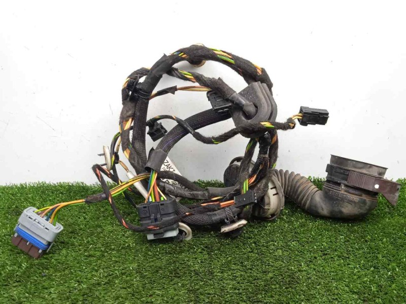 Recambio de instalacion electrica para peugeot 508 2.0 16v hdi fap referencia OEM IAM 9804113080 PUERTA TRASERA DRECHA 