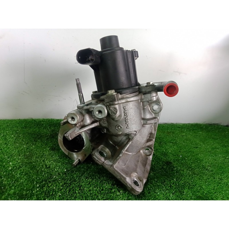 Recambio de valvula egr para dacia duster 1.5 dci diesel fap cat referencia OEM IAM 7003681406  