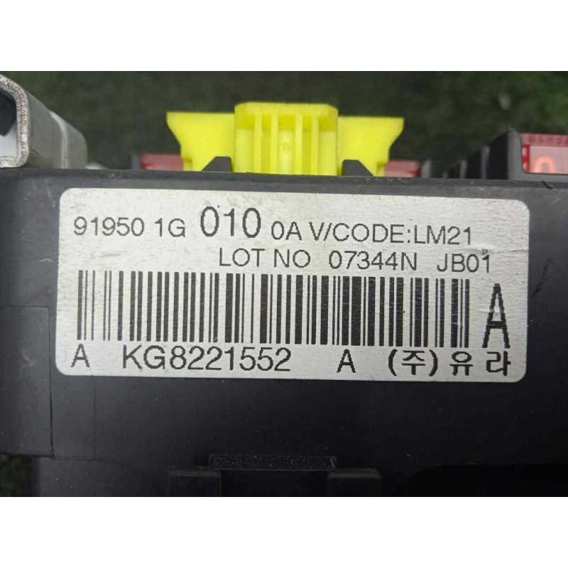 Recambio de caja reles / fusibles para kia rio 1.4 cat referencia OEM IAM 919501G0100A-KG8221552  