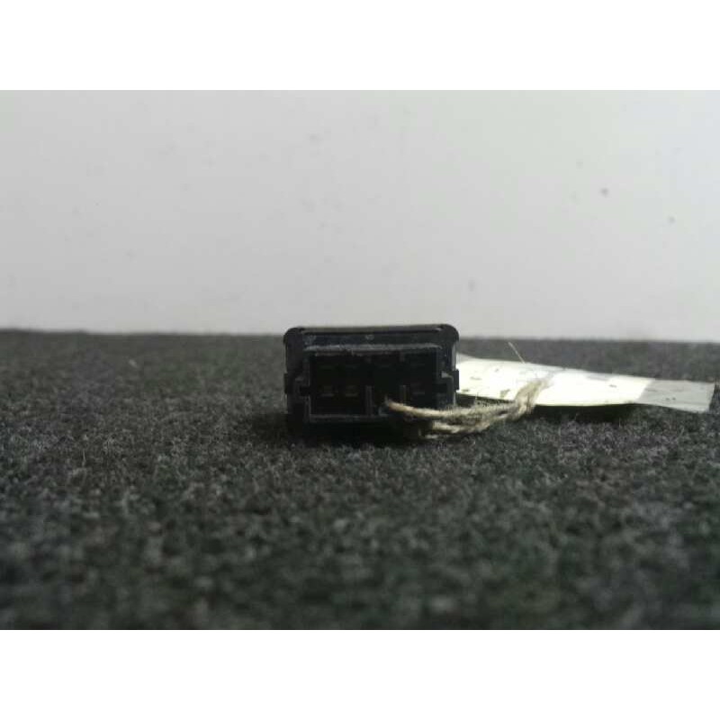 Recambio de mando elevalunas delantero derecho para peugeot 307 (s1) 2.0 hdi cat referencia OEM IAM   