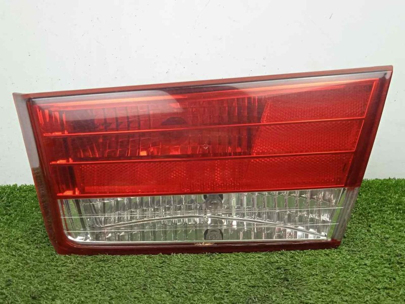 Recambio de piloto trasero derecho interior para hyundai sonata (nf) 2.0 crdi cat referencia OEM IAM SINREFERENCIA  