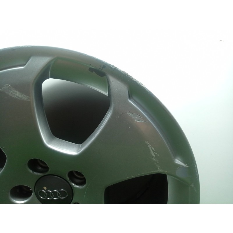 Recambio de llanta para audi a3 (8p) 1.9 tdi referencia OEM IAM 8P0601025C 17´´PULGADAS LLANTAS - LLANTA