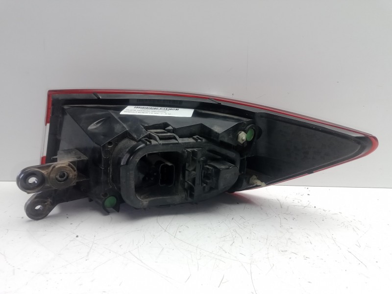 Recambio de piloto trasero izquierdo para renault clio iv 1.2 16v referencia OEM IAM 265553021R CON PORTALAMPARAS 