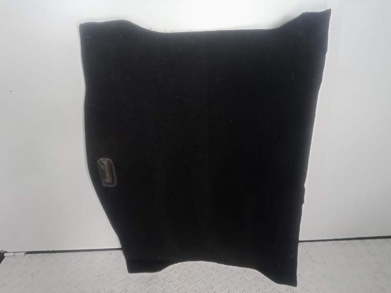 Recambio de moqueta suelo para ford kuga (cbv) 2.0 tdci cat referencia OEM IAM 8V41813065  