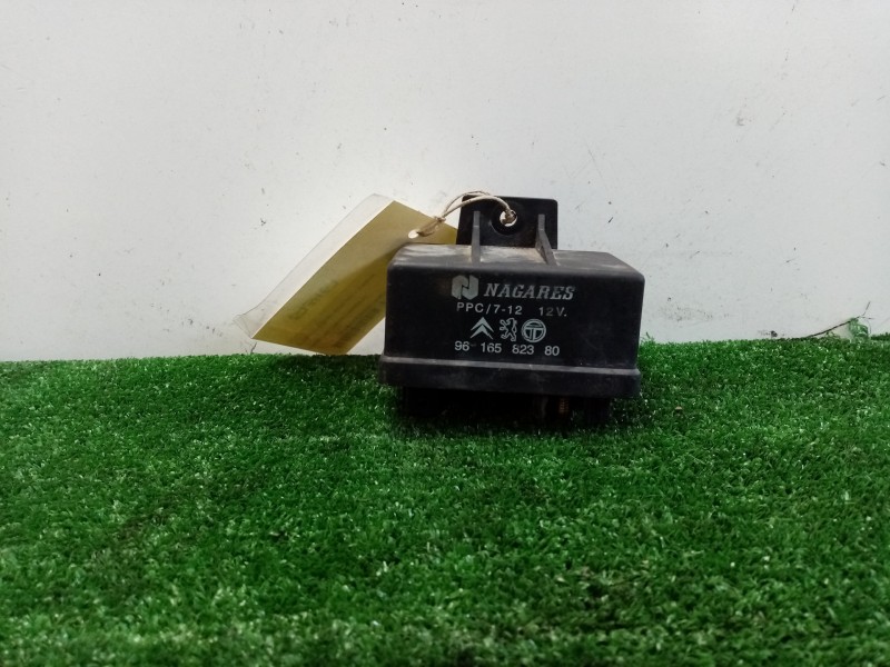 Recambio de caja precalentamiento para citroën xsara berlina 1.9 diesel referencia OEM IAM 9616582380 NAGARES 