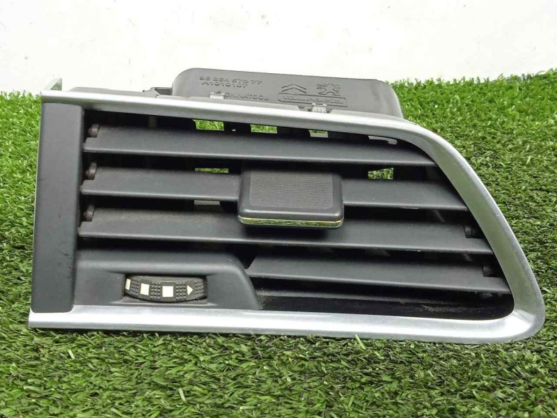 Recambio de aireador delantero izquierdo para peugeot 508 2.0 16v hdi fap referencia OEM IAM 9686457377-8265QL  