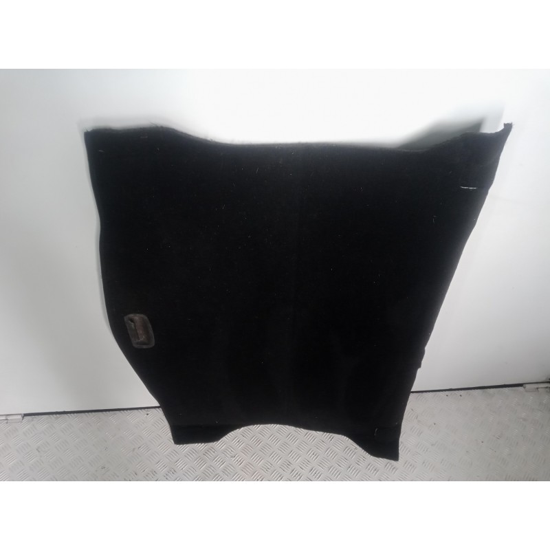 Recambio de moqueta suelo para ford kuga (cbv) 2.0 tdci cat referencia OEM IAM 8V41813065  