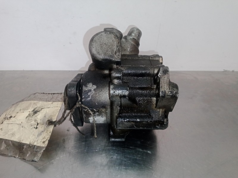 Recambio de bomba direccion para alfa romeo 146 1.6 16v cat referencia OEM IAM 60665522  