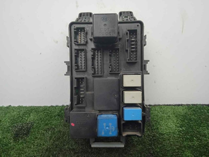 Recambio de caja reles / fusibles para kia rio 1.4 cat referencia OEM IAM 919501G0100A-KG8221552  