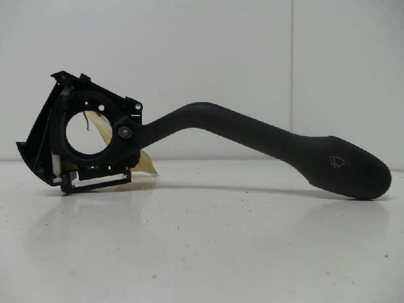 Recambio de mando limpia para seat ibiza (6k1) stella referencia OEM IAM 6K6953503-407002  