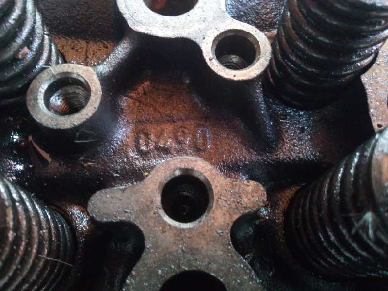 Recambio de culata para volvo fl xxx referencia OEM IAM 04905518-HGL1  