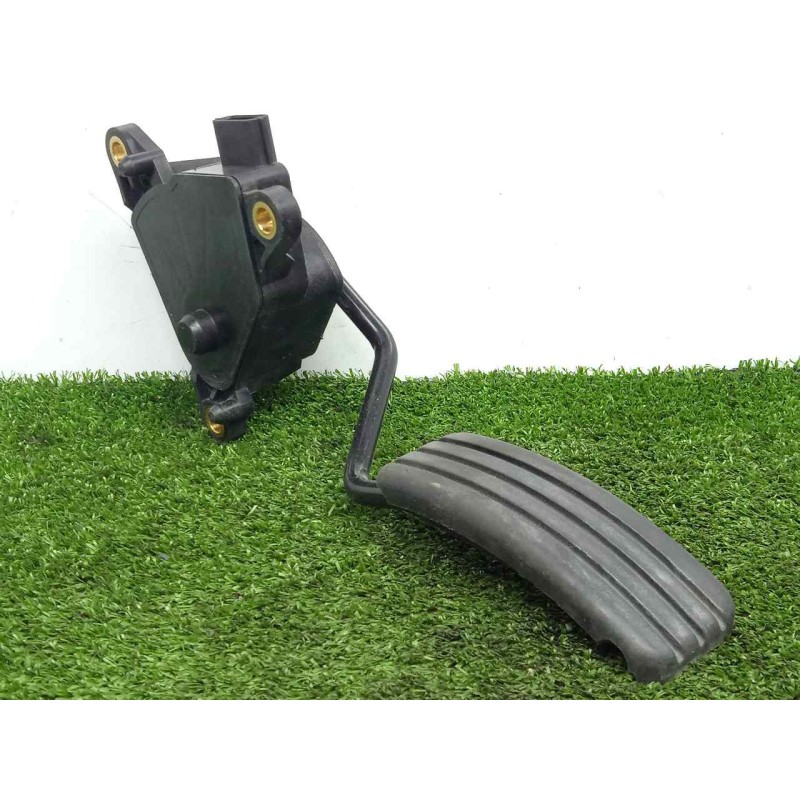Recambio de potenciometro pedal para renault kangoo 1.5 blue dci diesel fap referencia OEM IAM 8200436878 6.PINES 