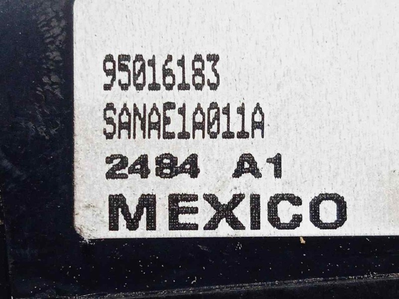 Recambio de warning para opel mokka 1.7 16v cdti referencia OEM IAM 95016183  