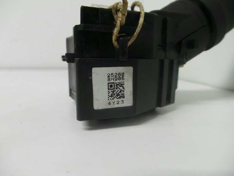 Recambio de mando limpia para nissan x-trail (t31) se referencia OEM IAM 25260-8H905-4Y23  