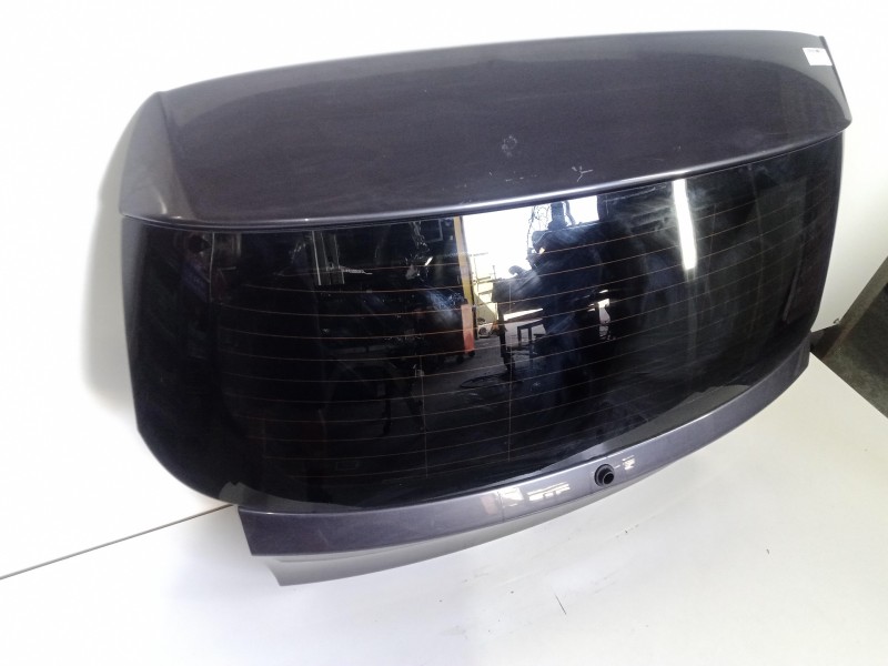 Recambio de porton trasero para bmw serie 1 berlina (e81/e87) 2.0 16v referencia OEM IAM   