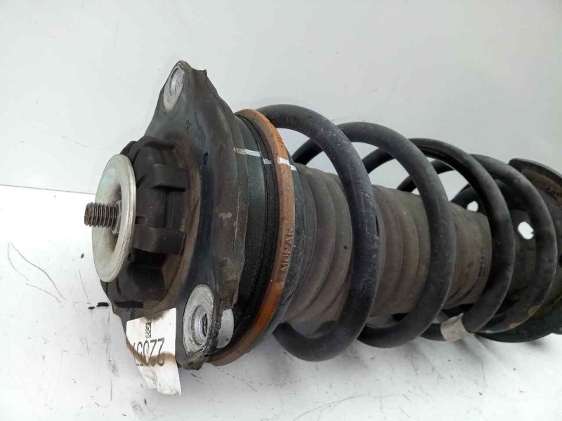Recambio de amortiguador delantero derecho para jeep renegade 1.0 t-gdi cat referencia OEM IAM 00521138890  