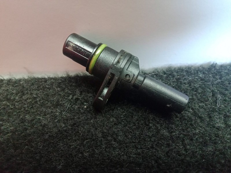 Recambio de sensor para skoda fabia combi 1.4 tdi dpf referencia OEM IAM 04L907601A  