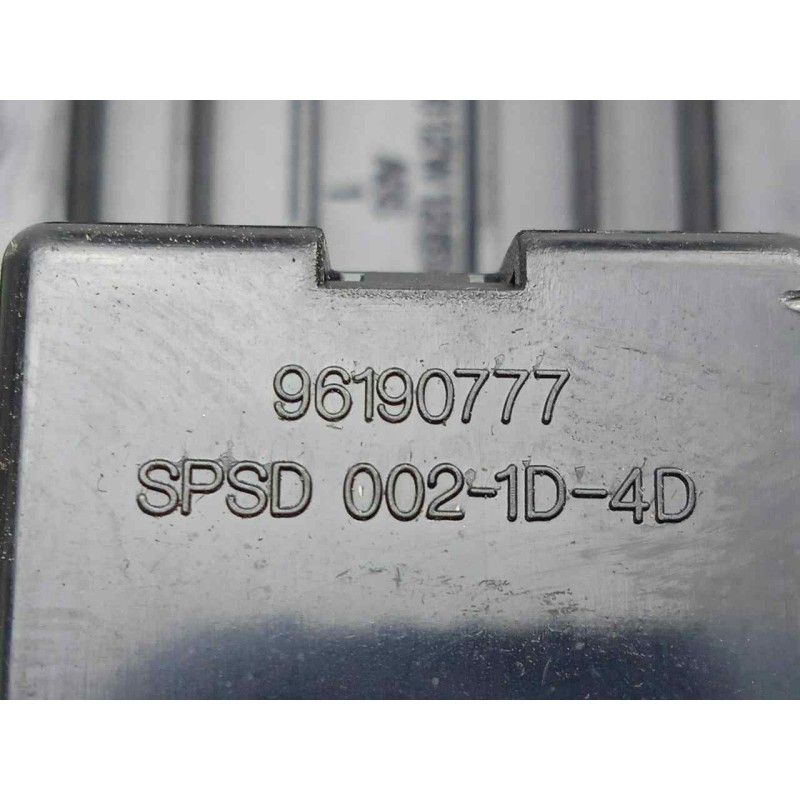 Recambio de mando elevalunas trasero izquierdo para ssangyong rexton 2.7 turbodiesel cat referencia OEM IAM 96190777 6.PINES 