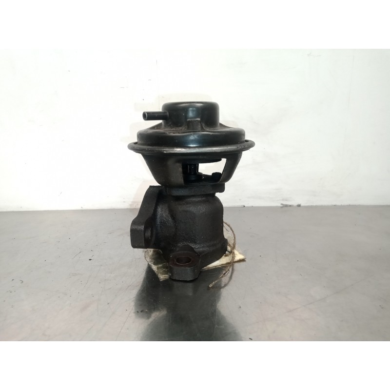 Recambio de valvula egr para kia sorento 2.5 crdi cat referencia OEM IAM 2E224A000  