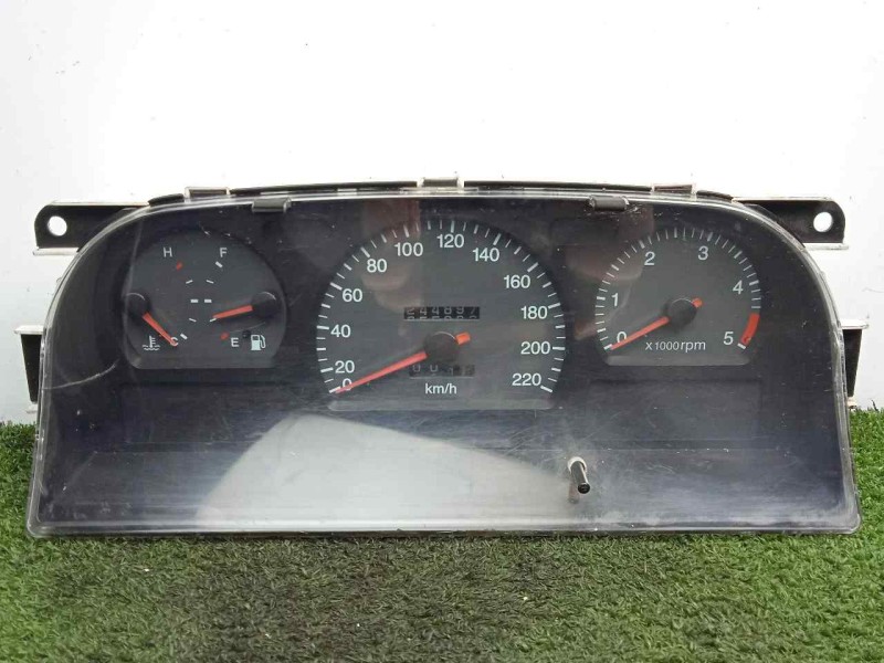 Recambio de cuadro instrumentos para ssangyong musso 2.9 turbodiesel cat referencia OEM IAM 8020105121  