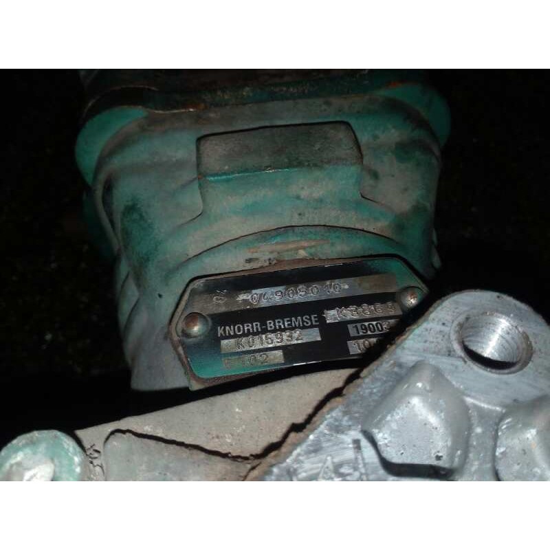 Recambio de valvula aire adicional para volvo fl xxx referencia OEM IAM 04905010-LK3869  