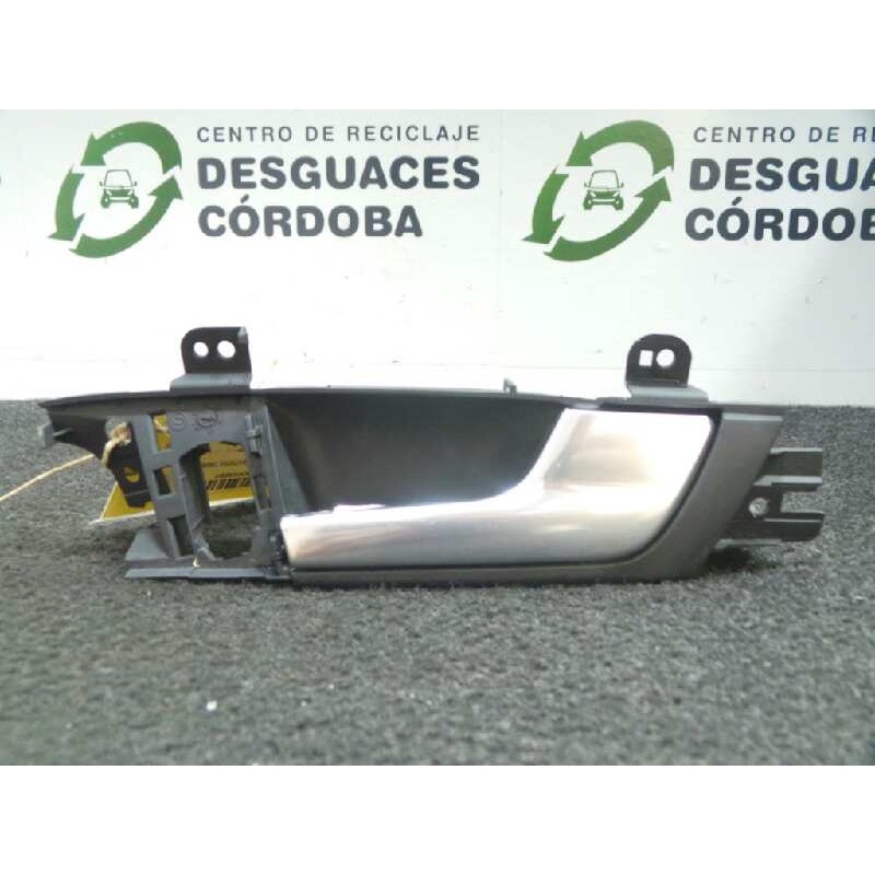 Recambio de maneta interior delantera derecha para audi a3 (8p) 2.0 tdi referencia OEM IAM 8P4837020D  