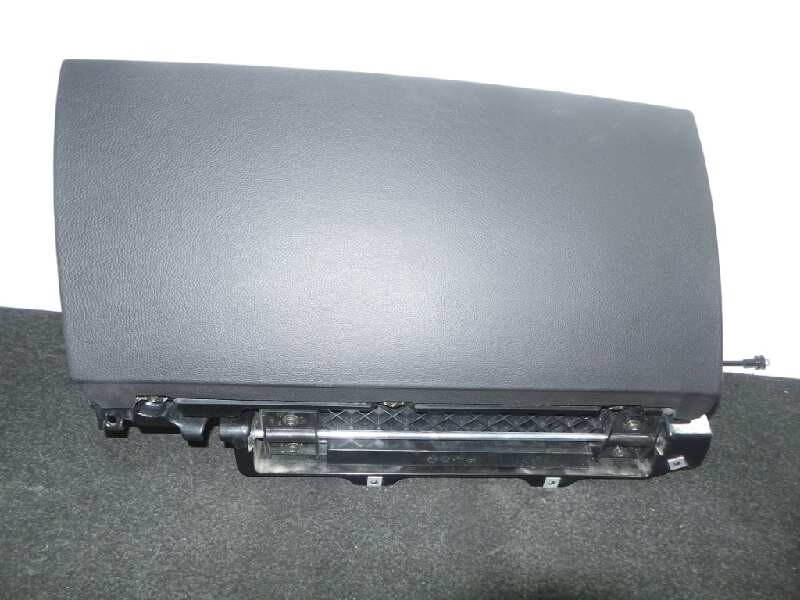 Recambio de guantera para bmw serie 7 (e65/e66) 4.0 v8 cat referencia OEM IAM   