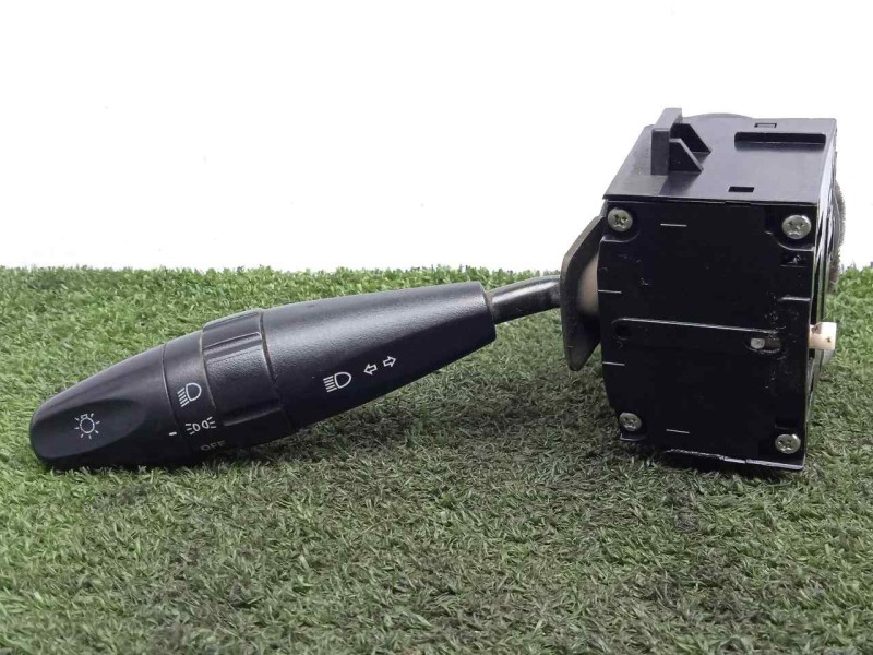 Recambio de mando luces para ssangyong musso 2.9 turbodiesel cat referencia OEM IAM SINREFERENCIA  