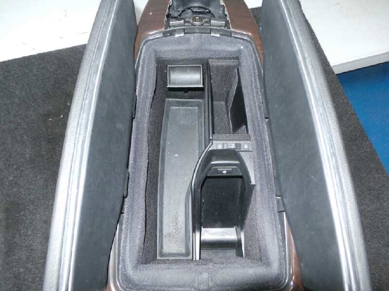 Recambio de apoyabrazos central para bmw serie 7 (e65/e66) 4.0 v8 cat referencia OEM IAM   