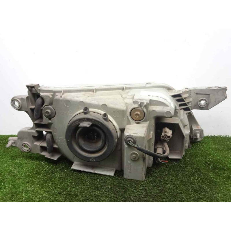 Recambio de faro izquierdo para mazda premacy (cp) 2.0 turbodiesel cat referencia OEM IAM  01-04 