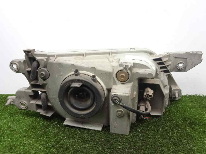 Recambio de faro izquierdo para mazda premacy (cp) 2.0 turbodiesel cat referencia OEM IAM  01-04 