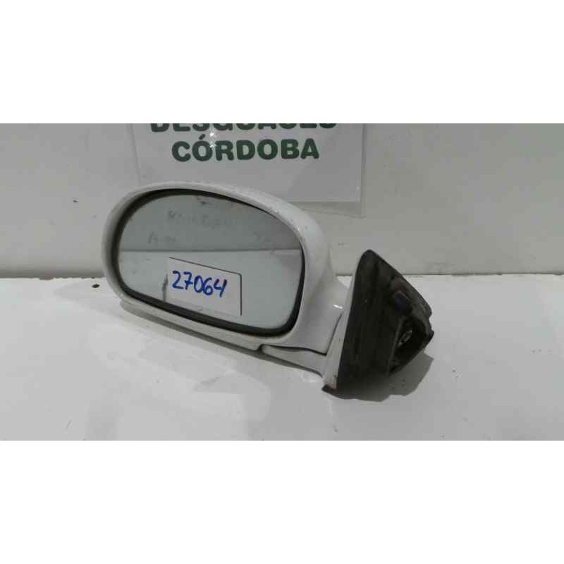 Recambio de retrovisor izquierdo para hyundai lantra berlina (rd) referencia OEM IAM  ELECTRICO - 3.PIN BLANCO