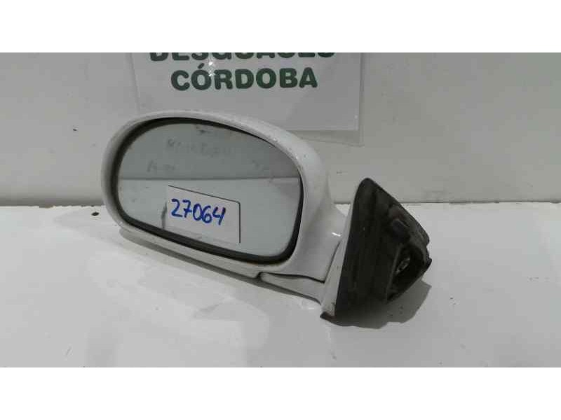 Recambio de retrovisor izquierdo para hyundai lantra berlina (rd) referencia OEM IAM  ELECTRICO - 3.PIN BLANCO