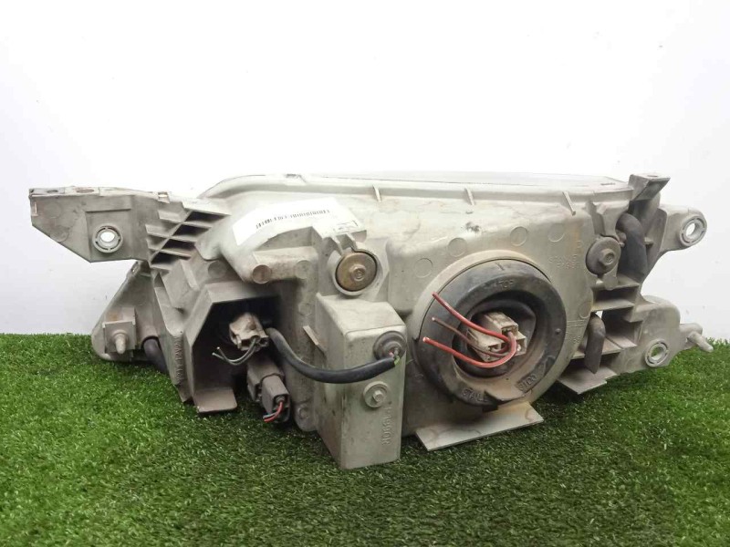 Recambio de faro derecho para mazda premacy (cp) 2.0 turbodiesel cat referencia OEM IAM  01-04 