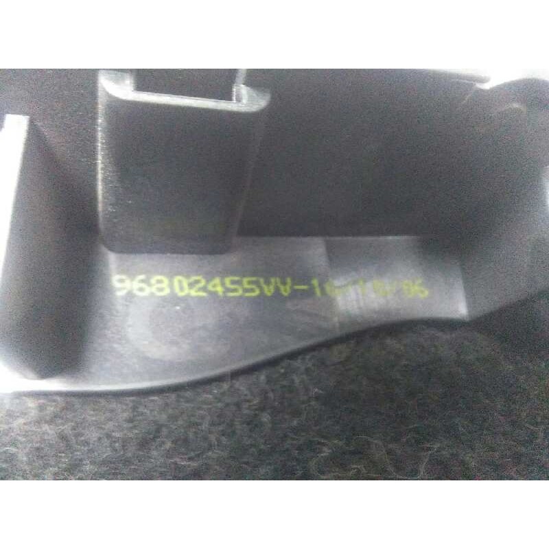 Recambio de maneta interior delantera derecha para peugeot 207 1.4 hdi referencia OEM IAM 96802455  