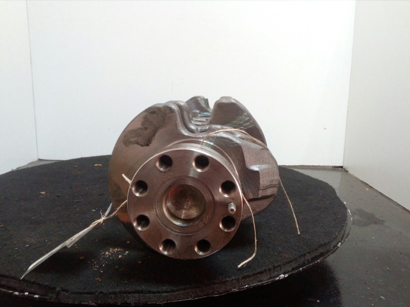 Recambio de cigueñal para kia carnival ii 2.9 crdi cat referencia OEM IAM 03040717-J3  