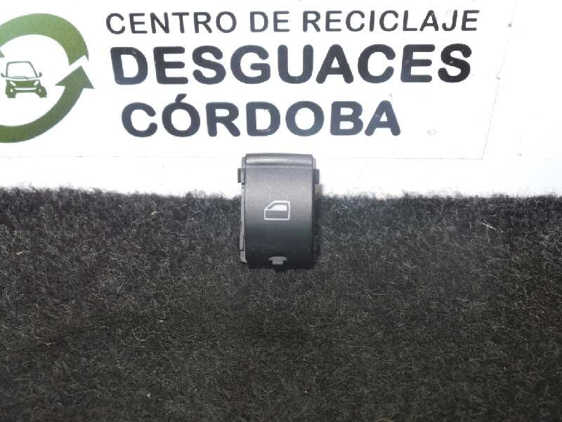 Recambio de mando elevalunas trasero derecho para audi a4 berlina (8e) 1.9 tdi referencia OEM IAM 8E0959855  