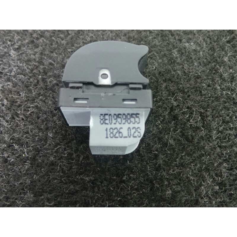 Recambio de mando elevalunas trasero derecho para audi a4 berlina (8e) 1.9 tdi referencia OEM IAM 8E0959855  