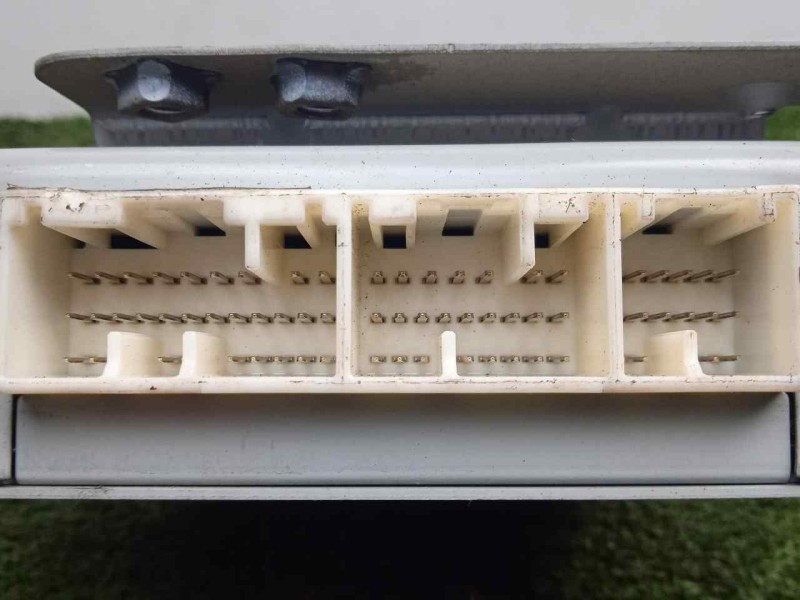 Recambio de modulo electronico para ssangyong kyron 2.0 referencia OEM IAM 8712009220  
