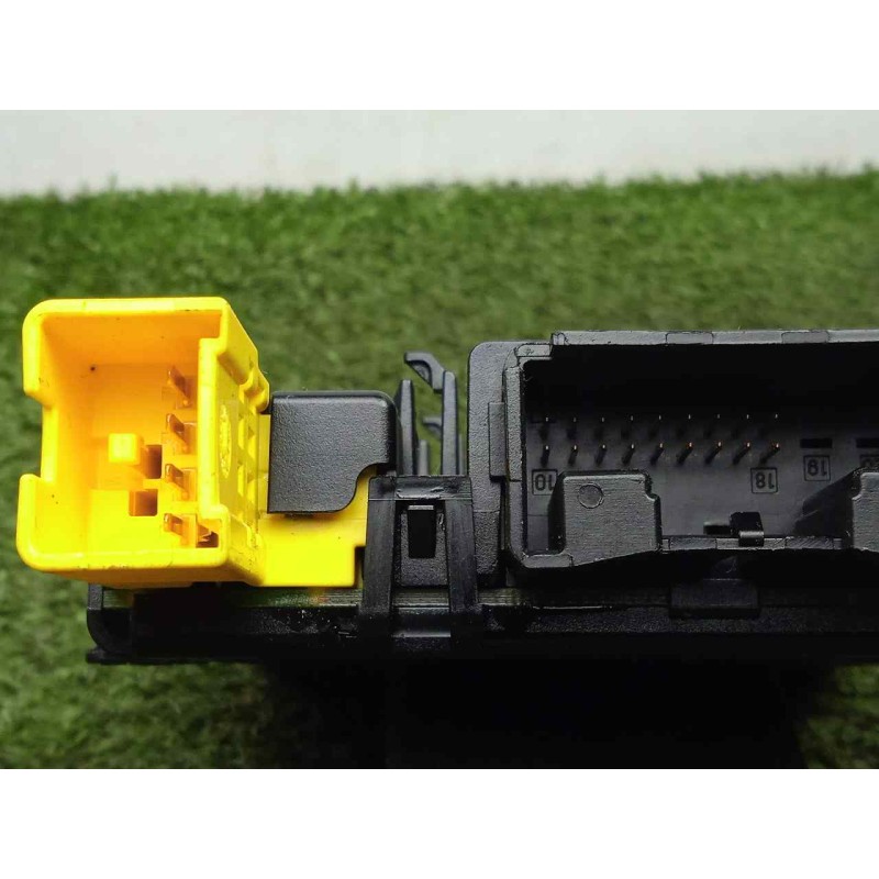 Recambio de modulo electronico para volkswagen passat berlina (3c2) 2.0 tdi referencia OEM IAM 3C0953549AB-05113845  