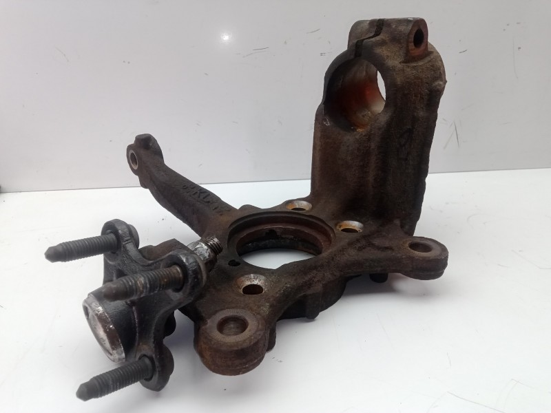 Recambio de mangueta delantera izquierda para audi a3 (8p) 1.9 tdi referencia OEM IAM   