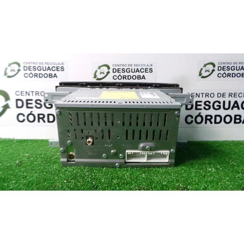 Recambio de sistema audio / radio cd para hyundai h350 kasten referencia OEM IAM 9617059550GU  