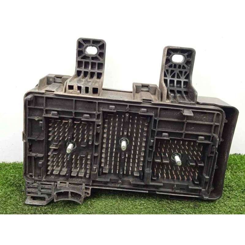 Recambio de caja reles / fusibles para hyundai sonata (nf) 2.0 crdi cat referencia OEM IAM 919503K5  